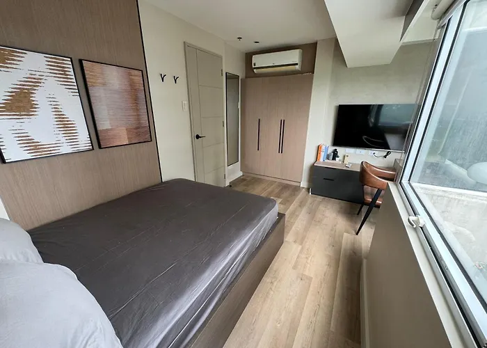 Dazzling Fully Furnished Unit Bgc W Pool مانيلا